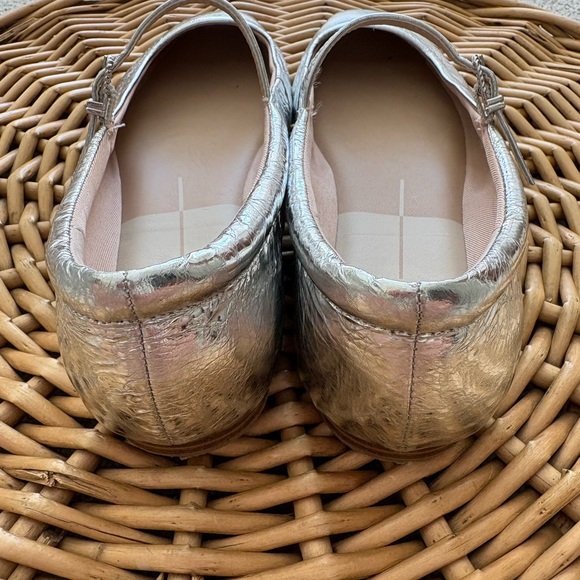 Dolce Vita Silver Metallic Leather Reyes Mary Jane Ballet Flat Size 8.5 - Picture 8 of 10